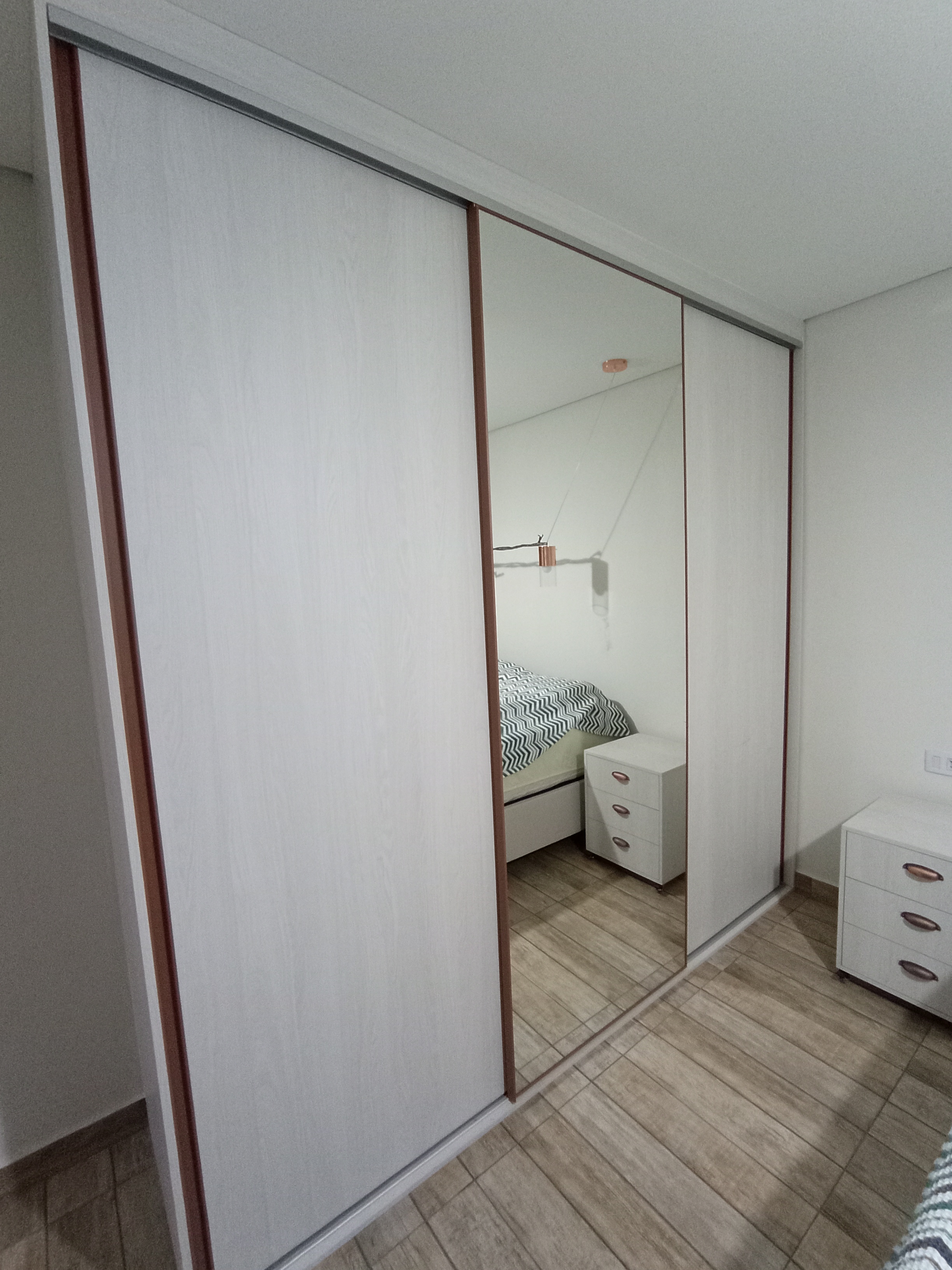 Cozinha e dormitorio zona leste de SP